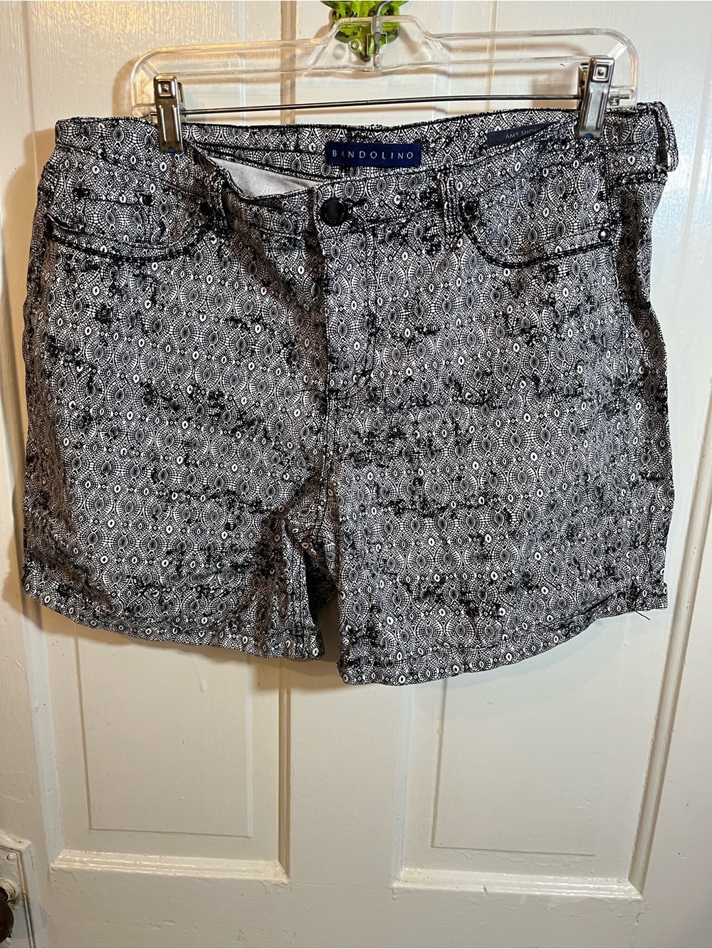 Bandolino Black and White Printed Bermuda Shorts
